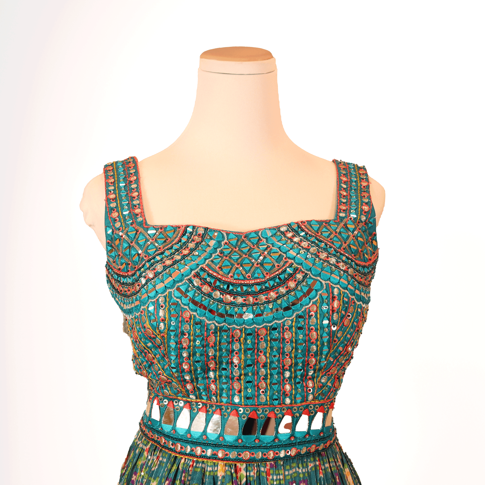 Bridal Lehengas, Saree Blouses, and Wedding Dress Alterations in Guelph: All at Gunit’s Boutique